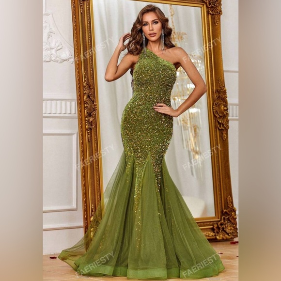 Mommy and me One Shoulder Mesh Hem Velvet Sequin Formal Dress Elegant gown - Picture 6 of 11